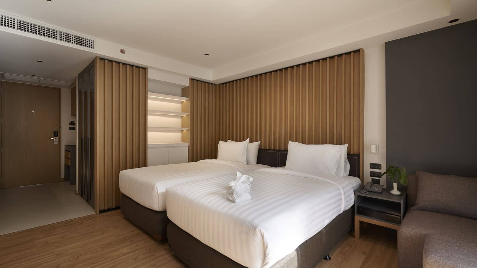 rooms-superior-garden-view