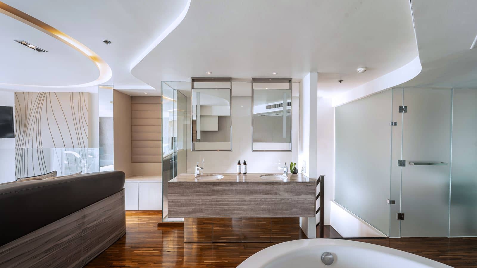 rooms-aqua-suite