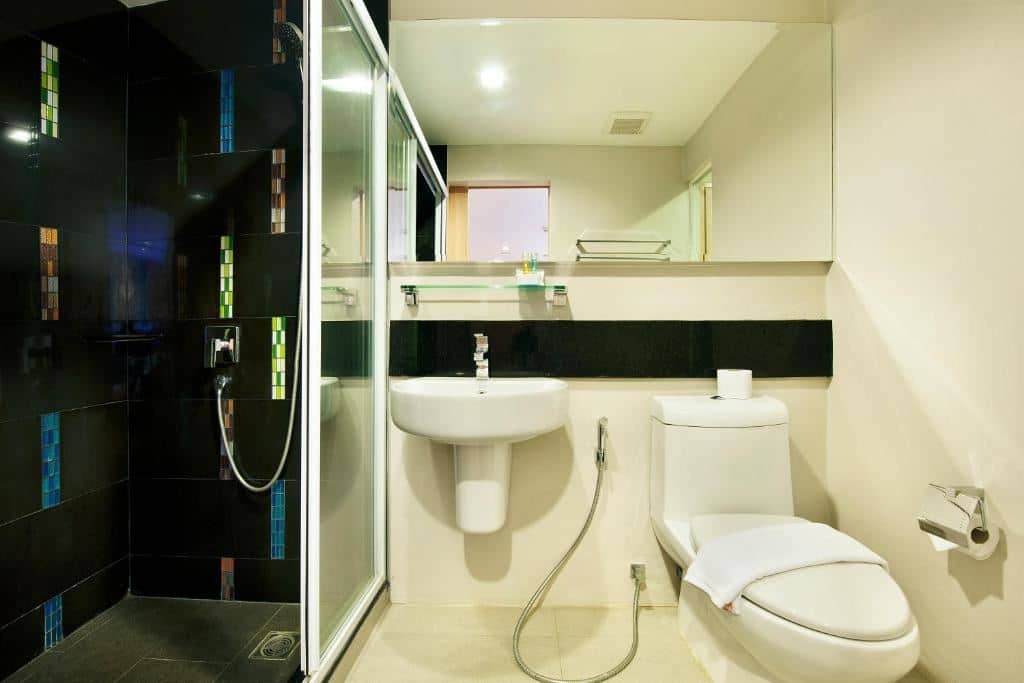 rooms-superior-no-window