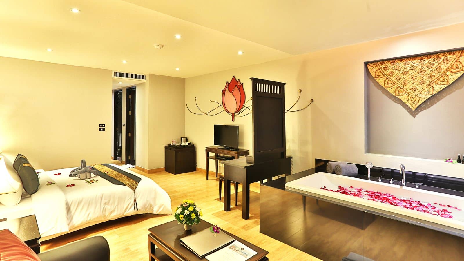 rooms-deluxe-with-pool-access-ocean-view