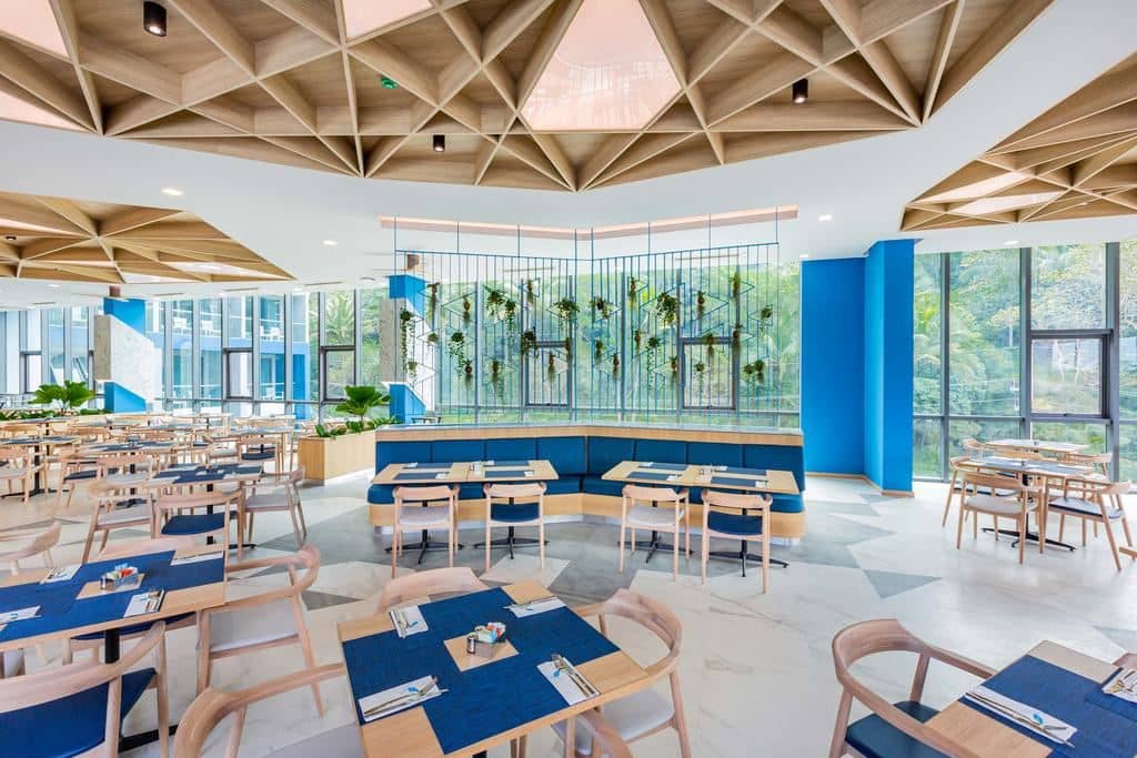 restaurants-the-omelet-restaurant