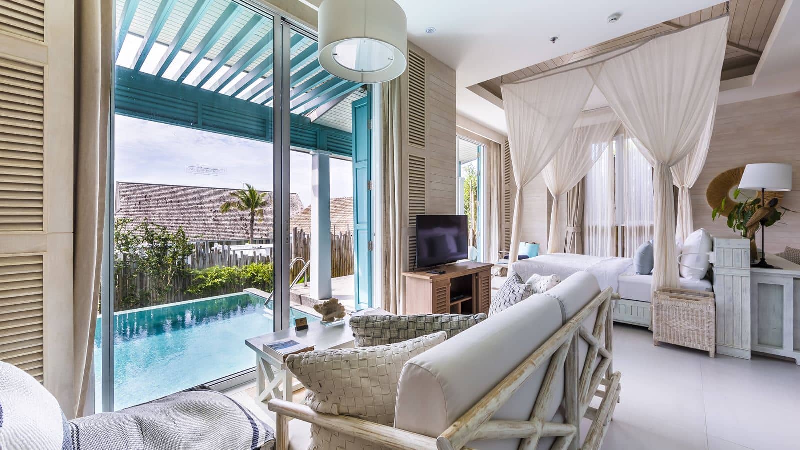 rooms-pool-villa