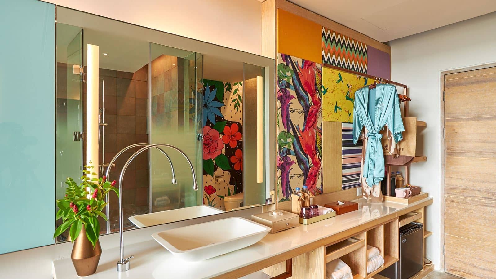 rooms-deluxe-room