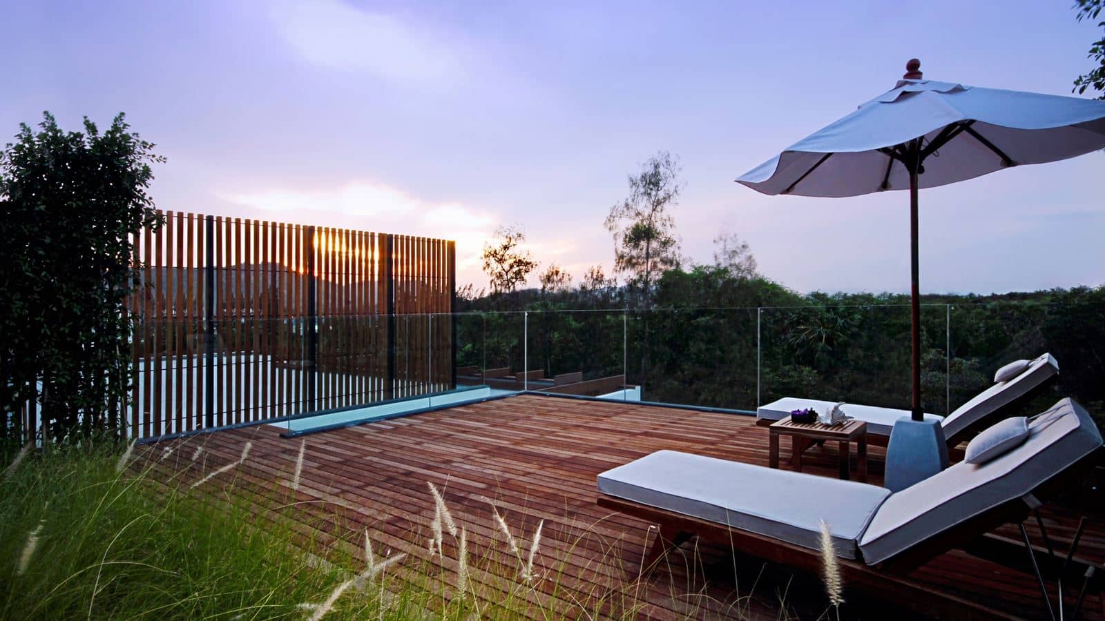 rooms-moonlight-pool-suite