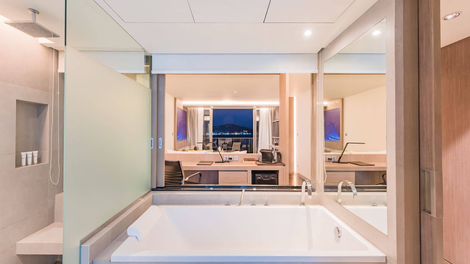 rooms-ocean-room