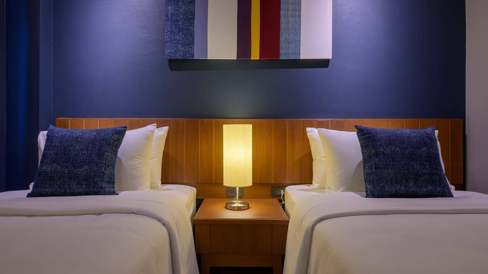rooms-superior-room
