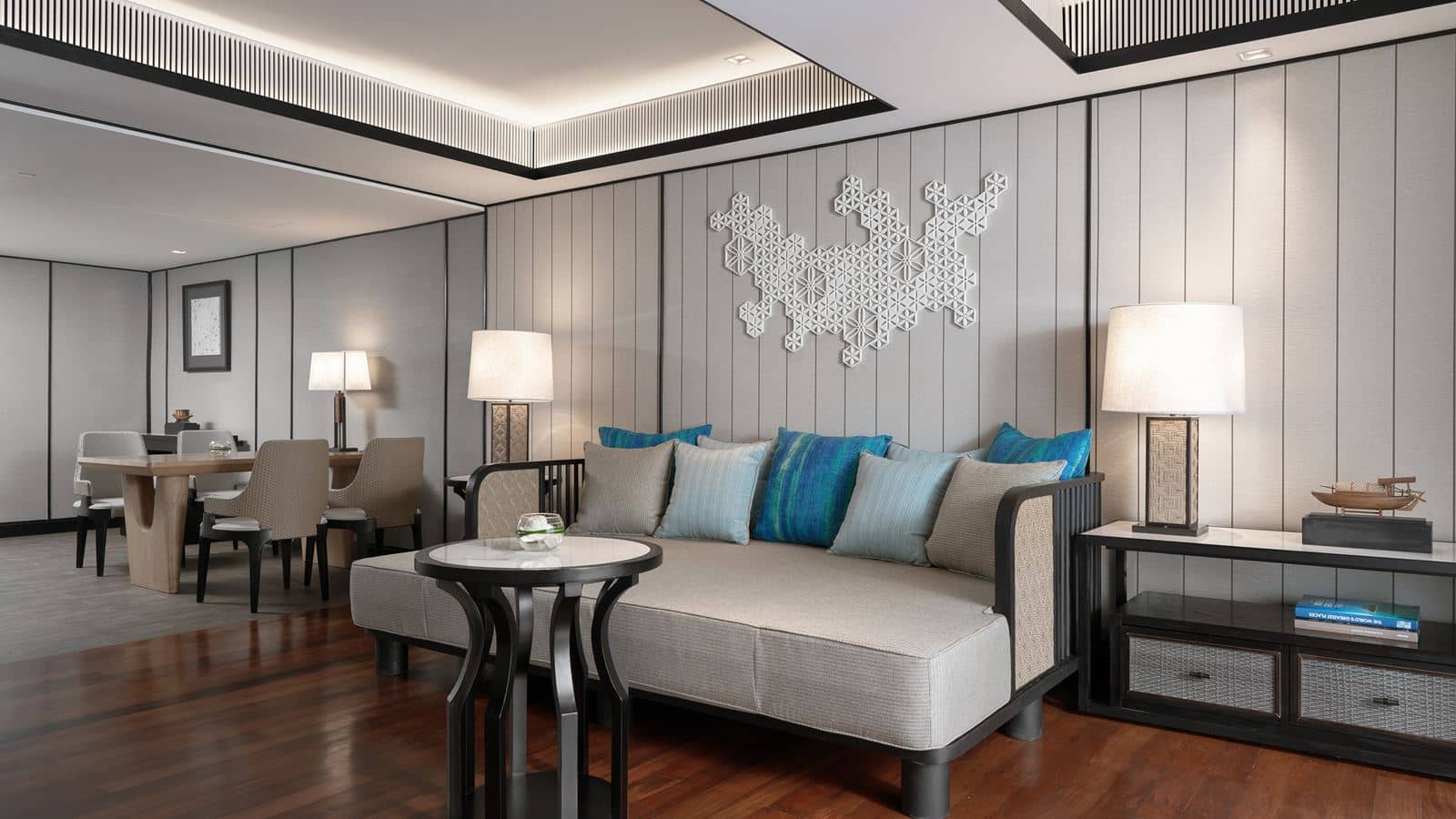 rooms-the-level-grand-suite