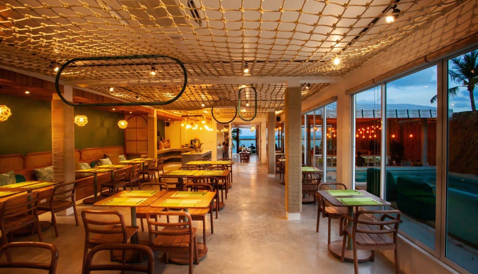 restaurants-the-stay-beach-club--restuarant