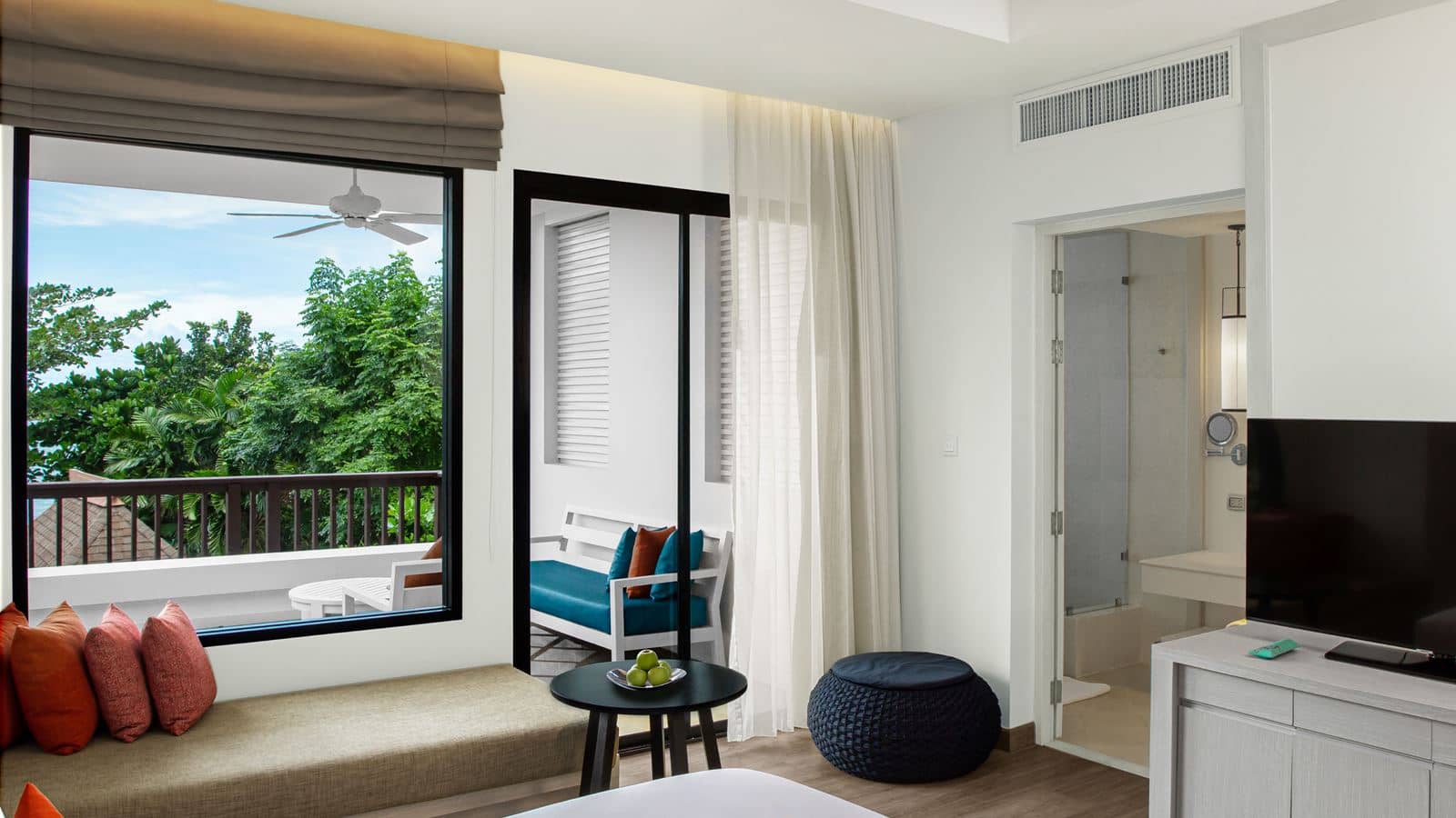 rooms-avani-room