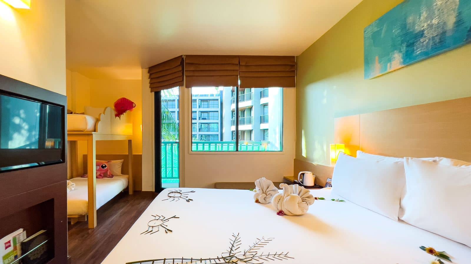 rooms-family-room