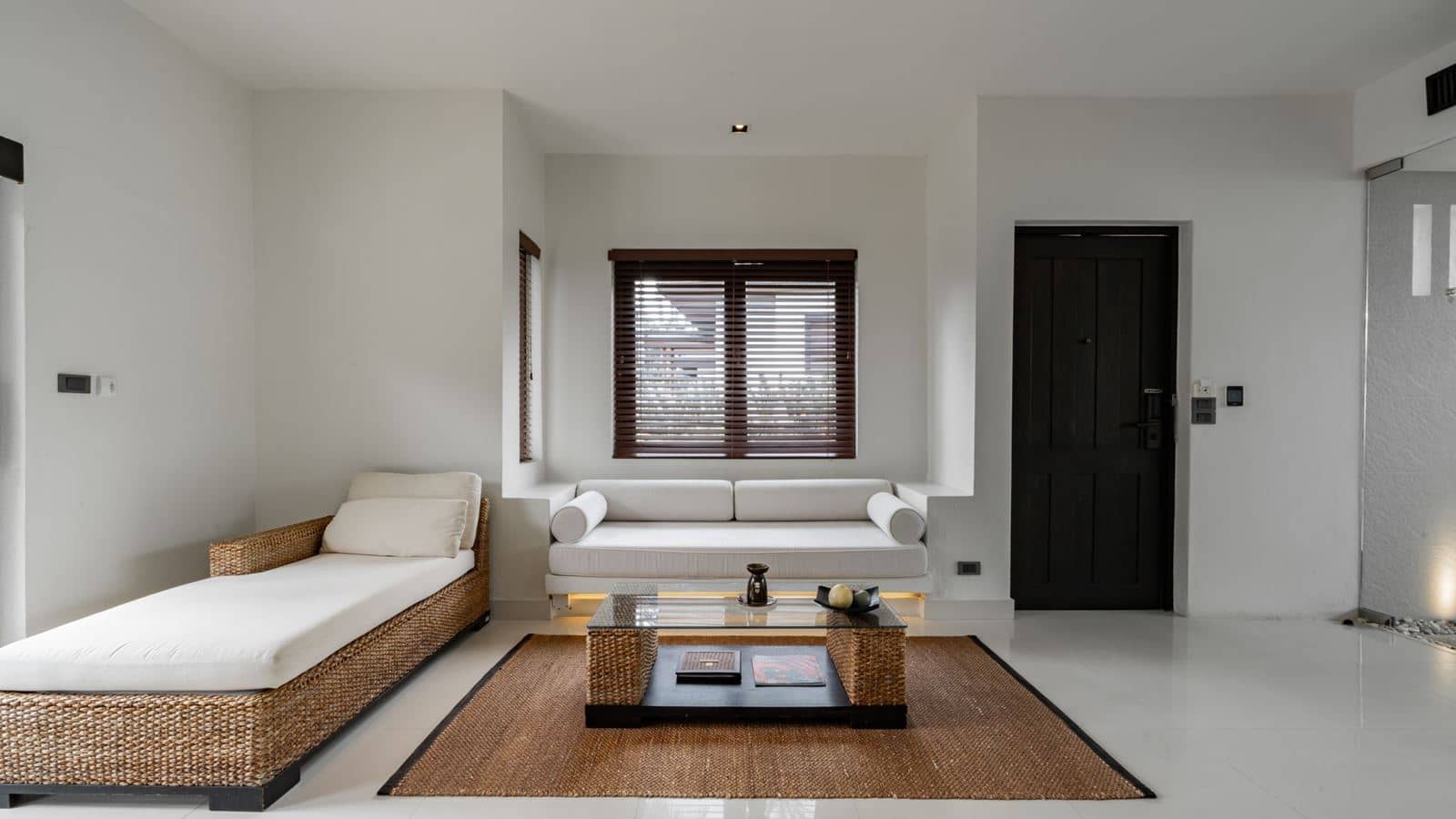 rooms-junior-pool-suite