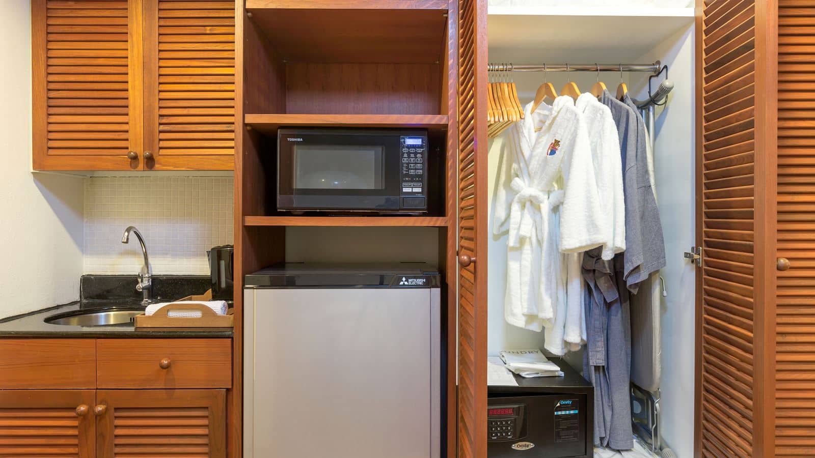rooms-royal-studio