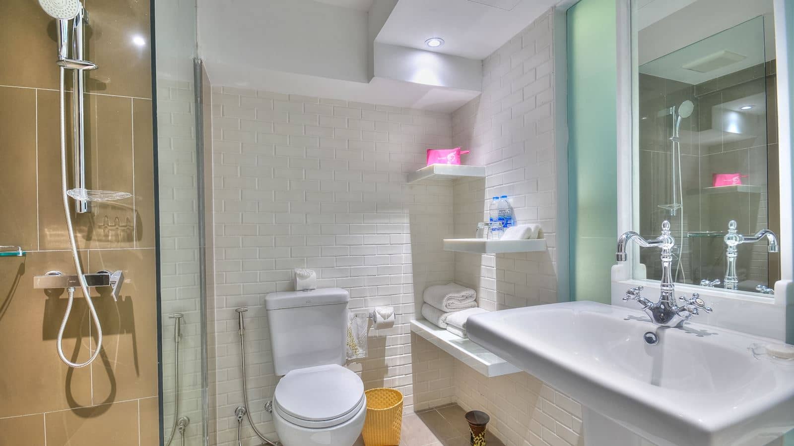 rooms-premier-room