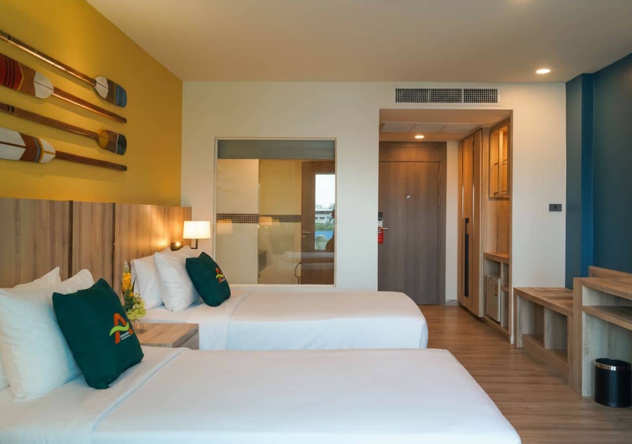 rooms-deluxe-room