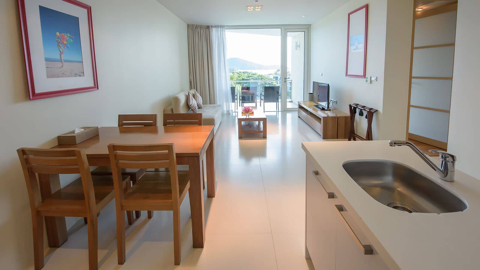 rooms-1-bedroom-apartment-with-kitchen