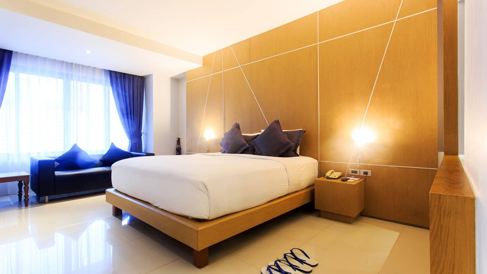 rooms-superior-room