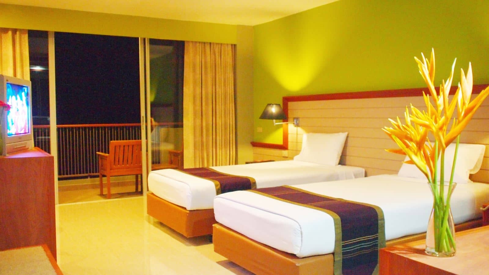 rooms-royal-2-bedrooms-suite