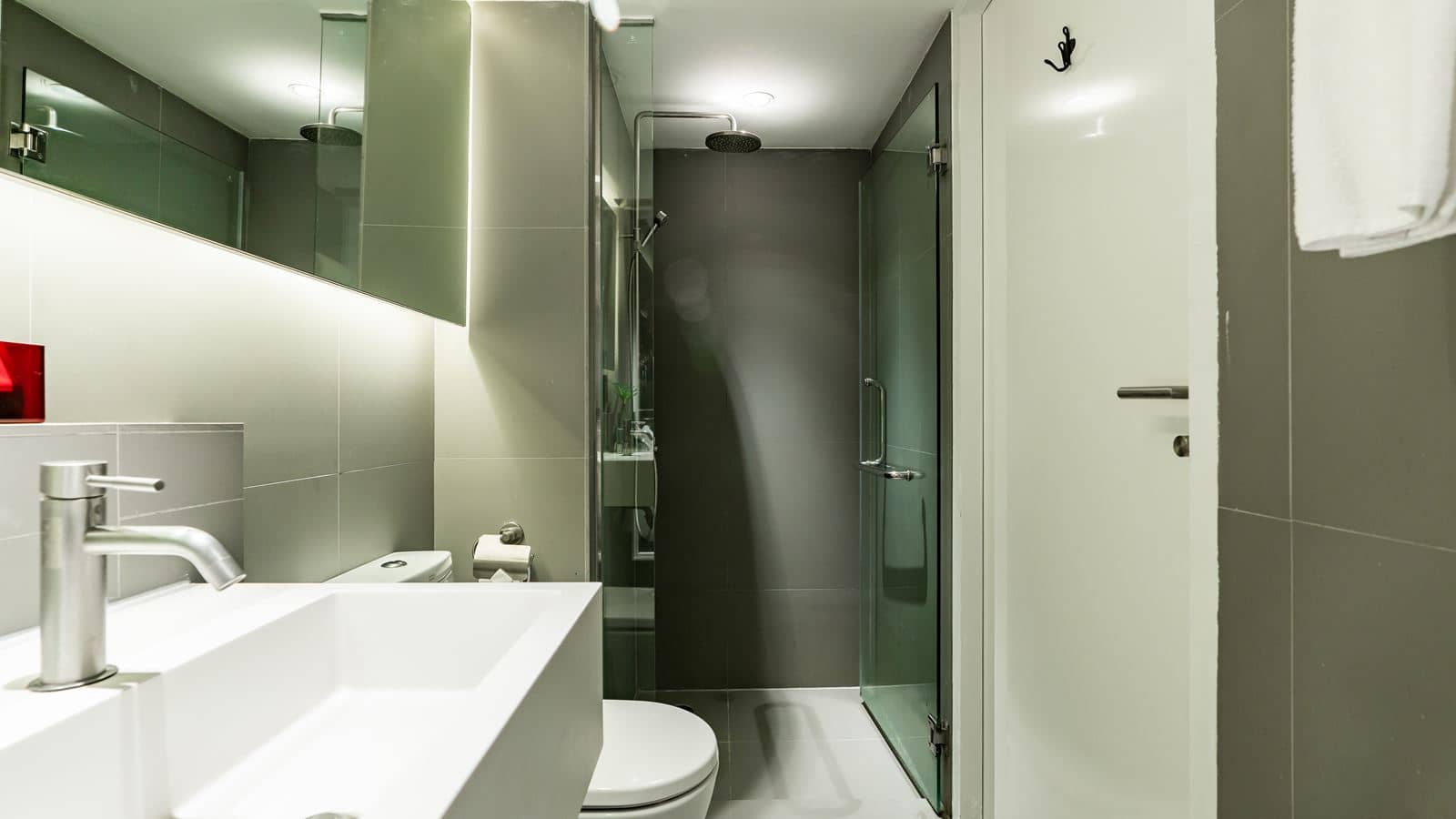 rooms-slender-room