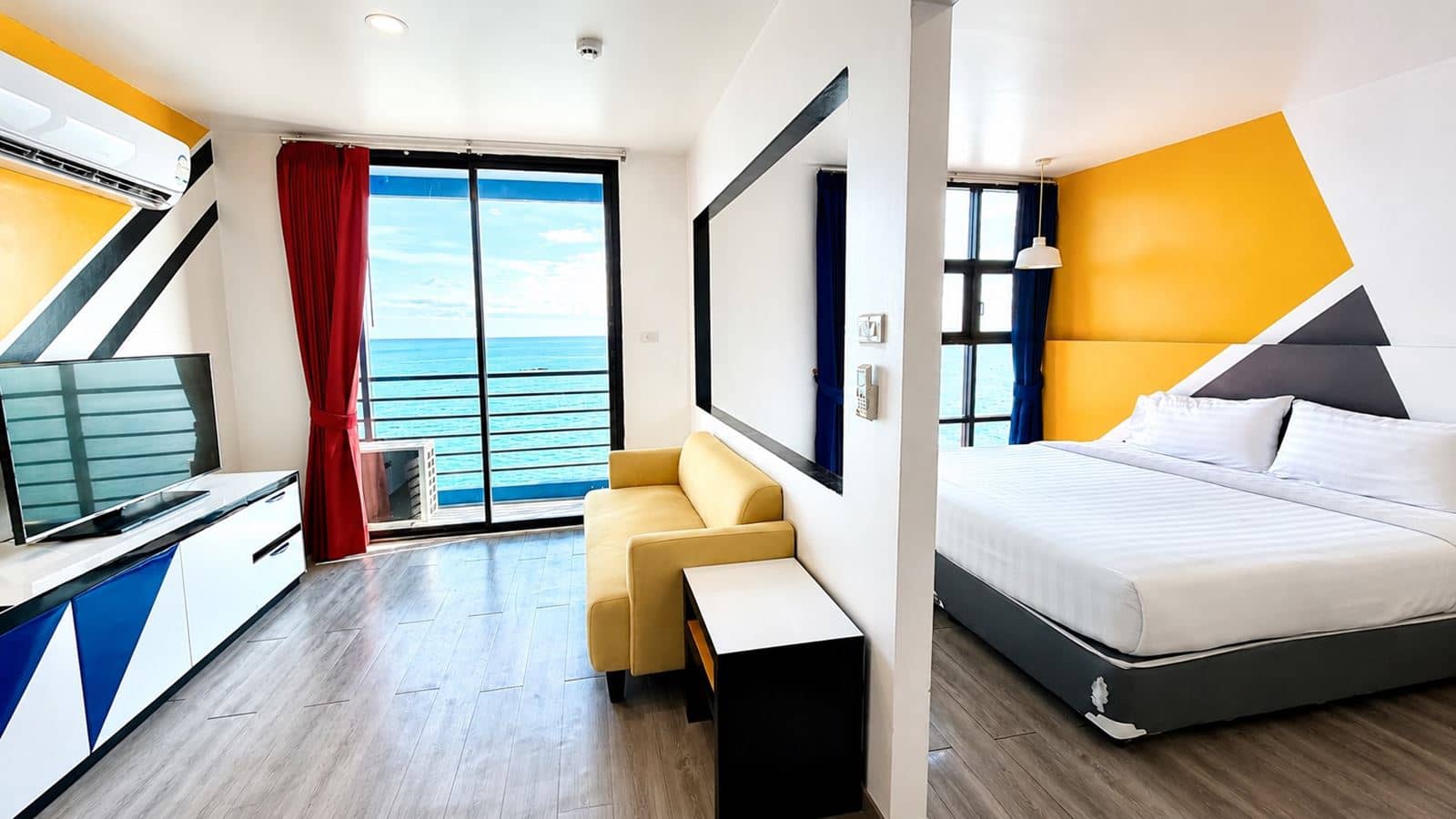 rooms-suite-seaview