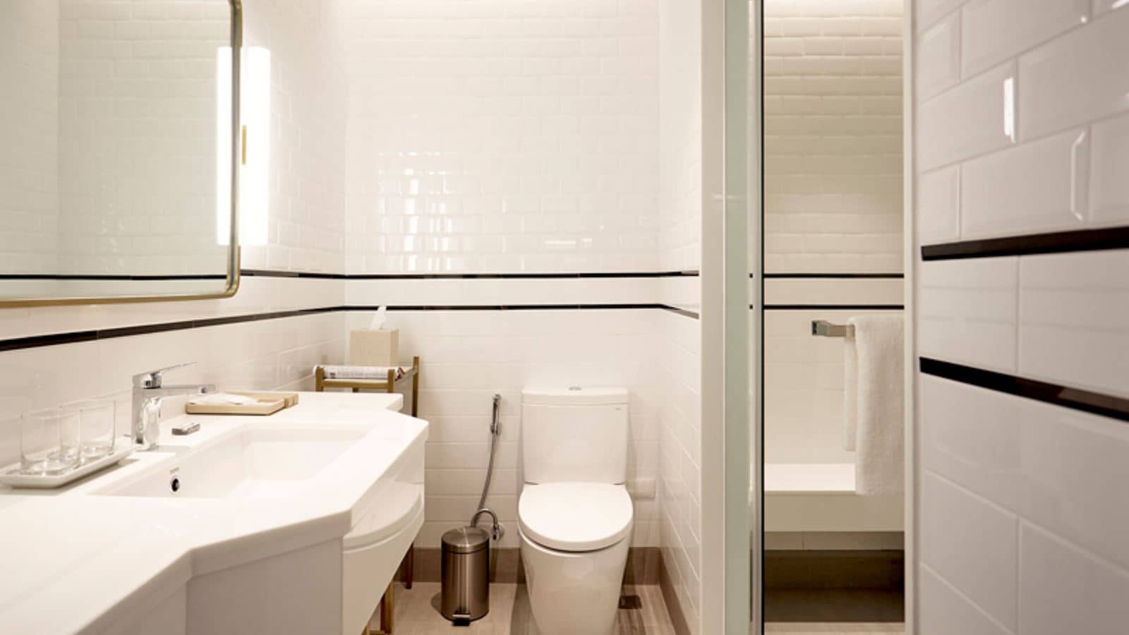 rooms-deluxe-room