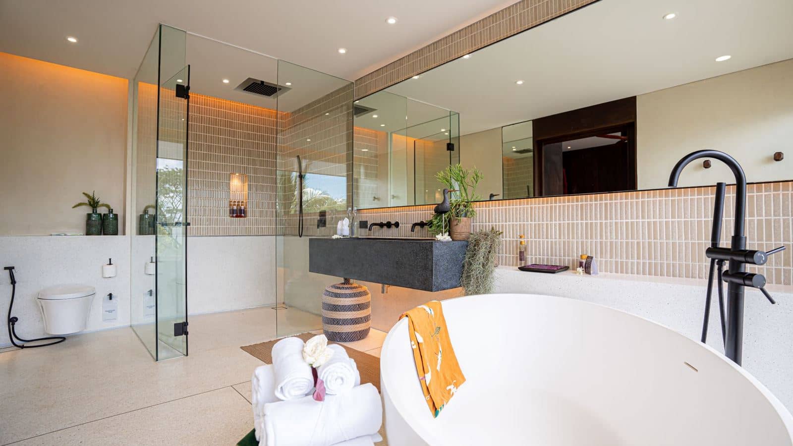 rooms-lux-1bedroom-sea-view-pool-villa
