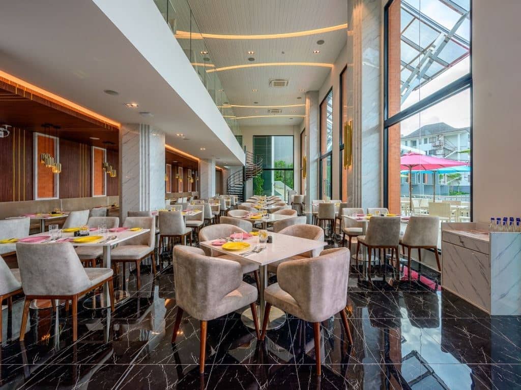 restaurants-m-cafe