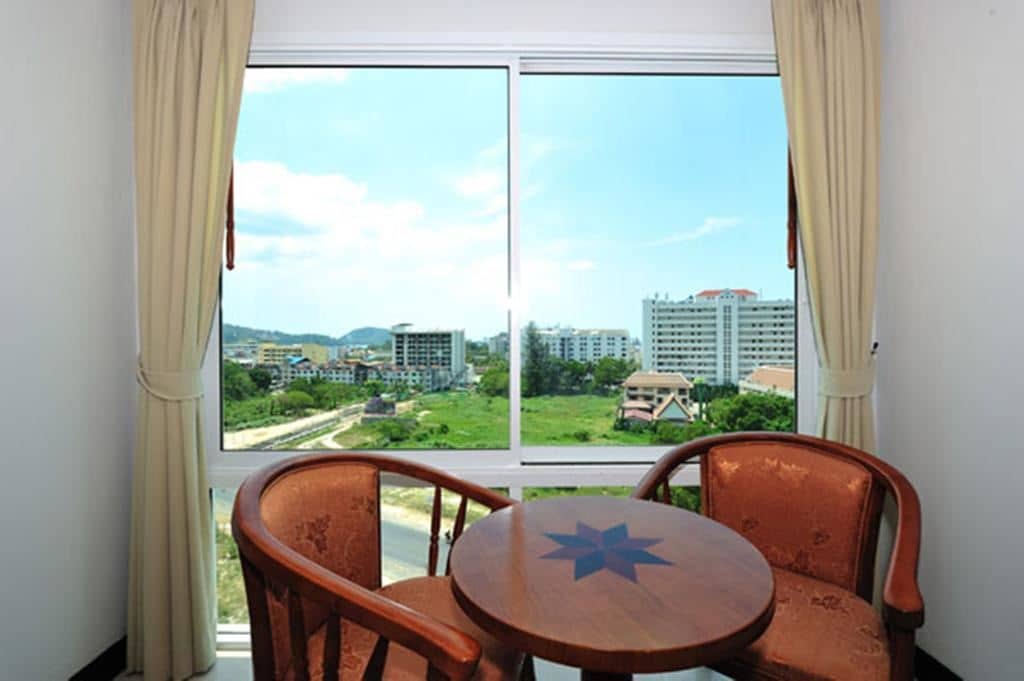 rooms-standard-room