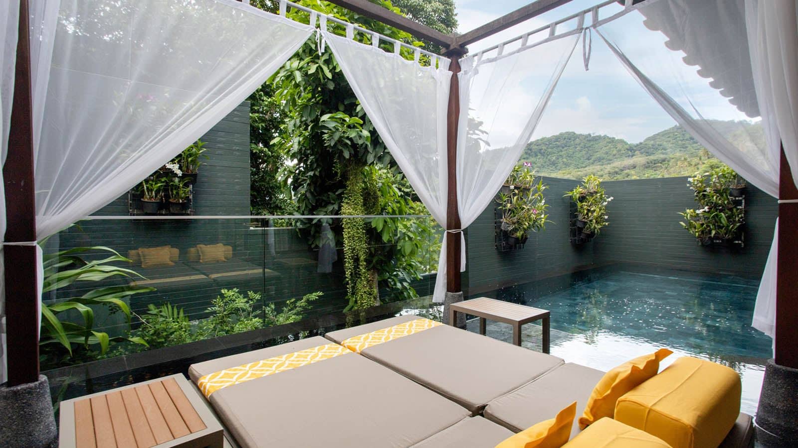 rooms-pool-villa