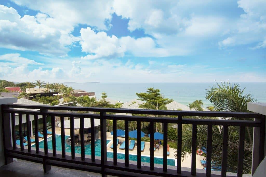 rooms-superior-sea-view-room