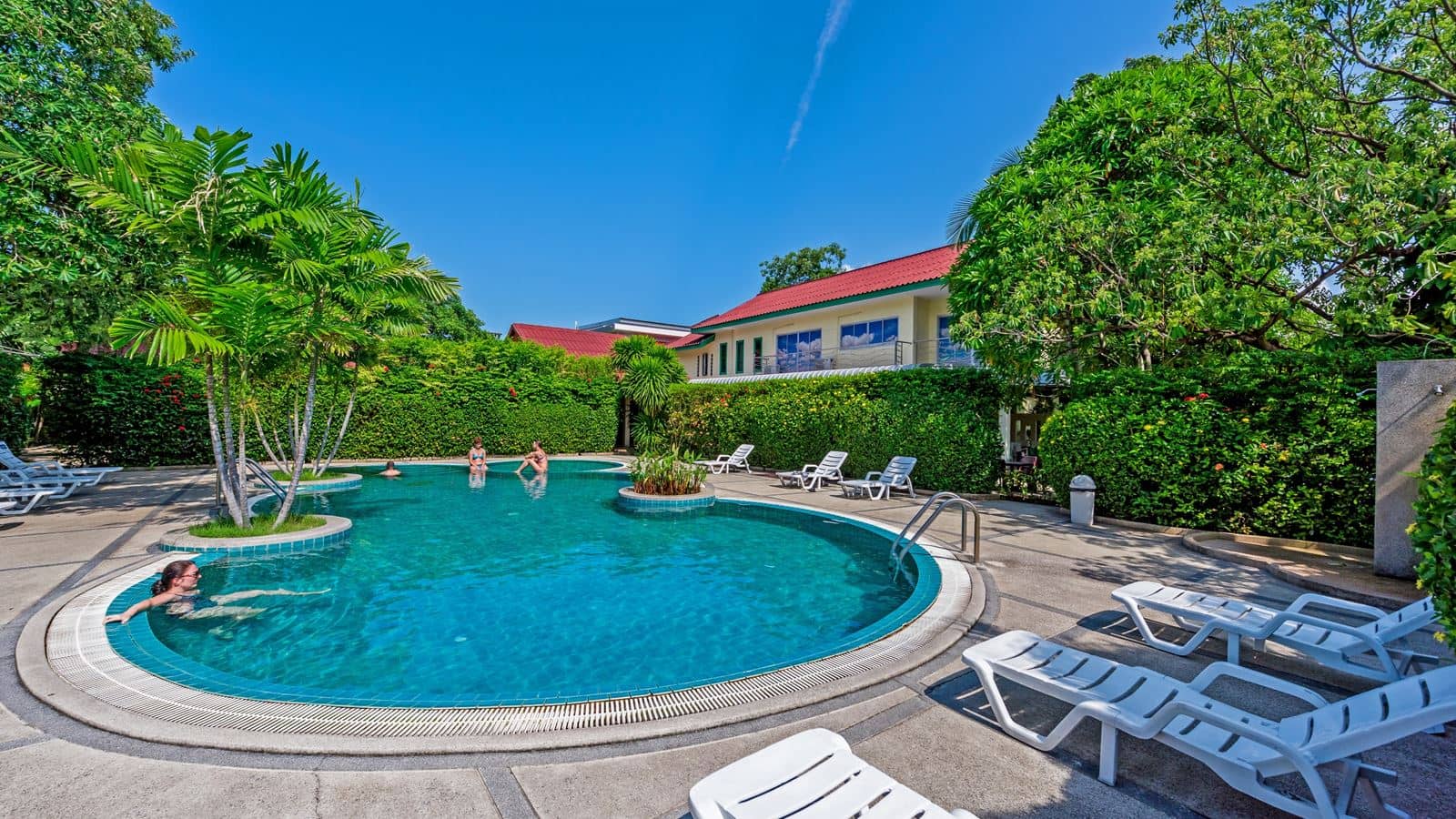pools-outdoor-pool
