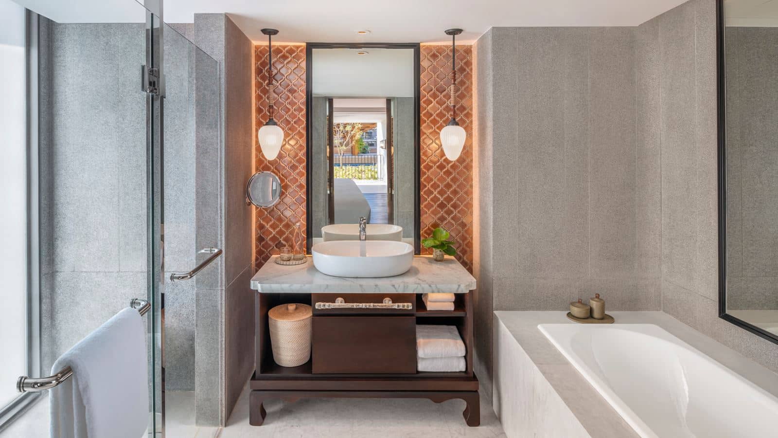rooms-two-bedroom-suite-pool-access