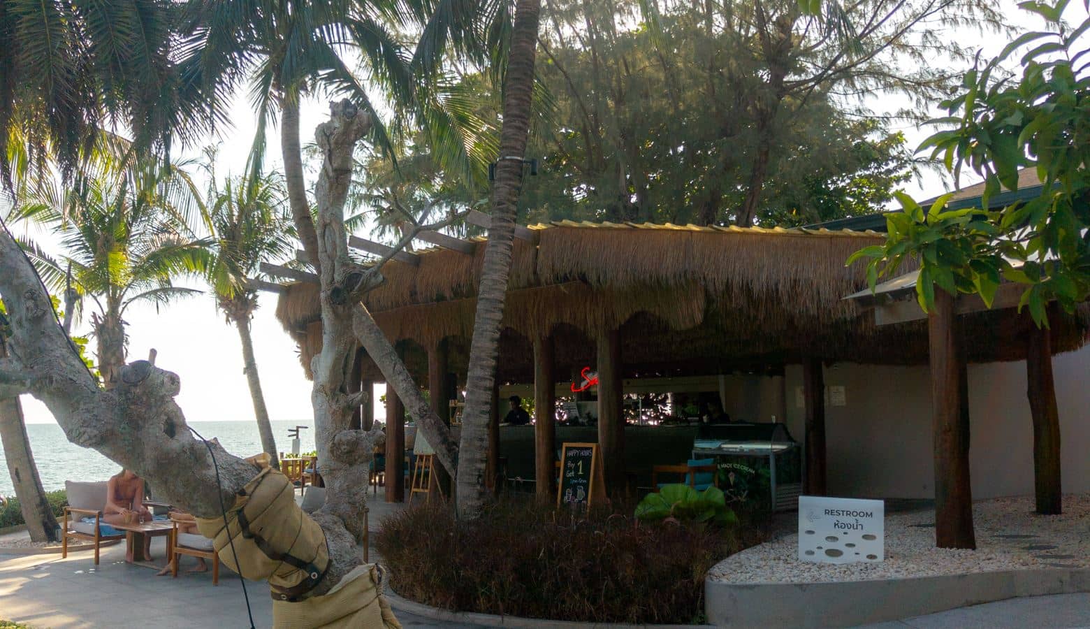 bars-sal-pool-bar