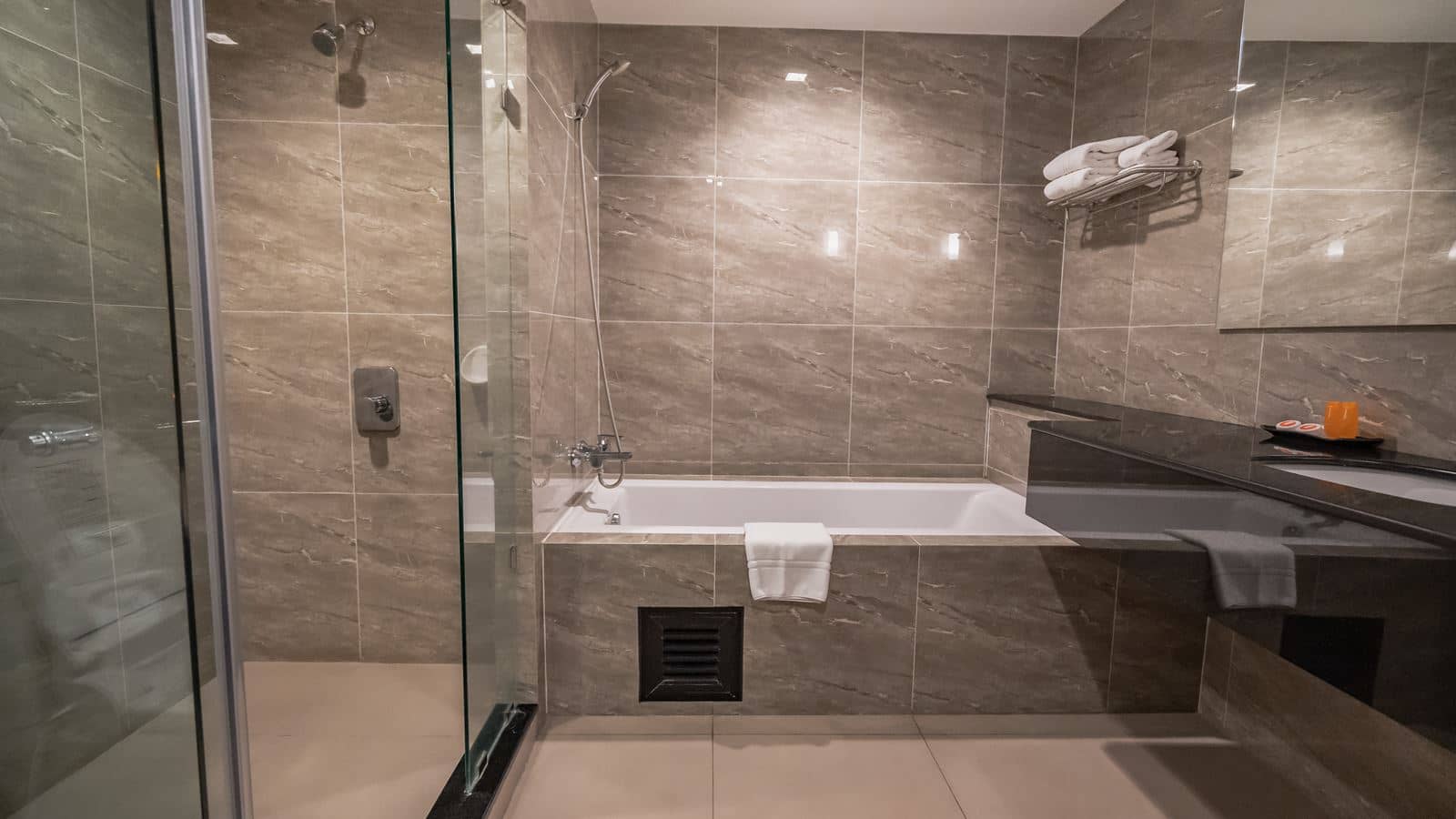 rooms-junior-suite