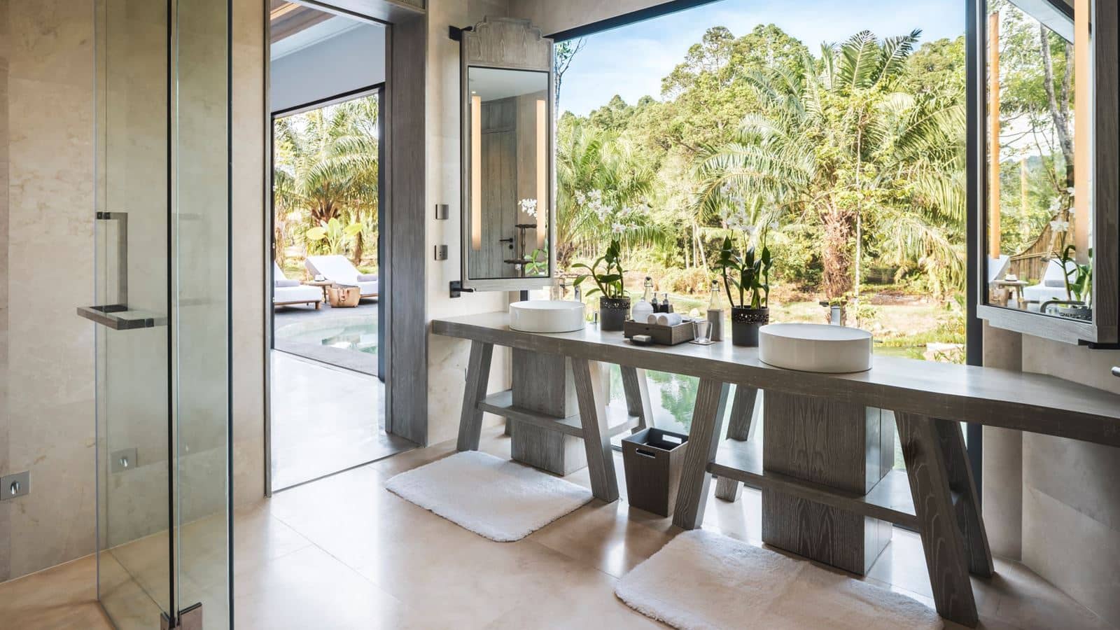 rooms-lagoon-pool-villa