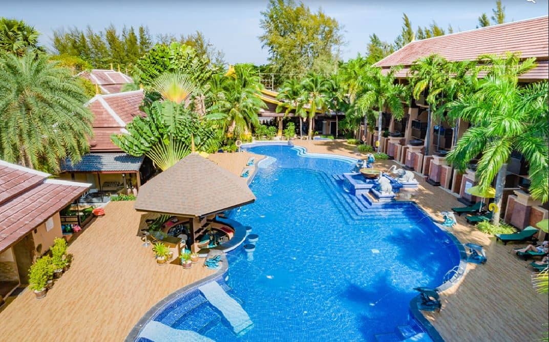 pools-outdoor-pool