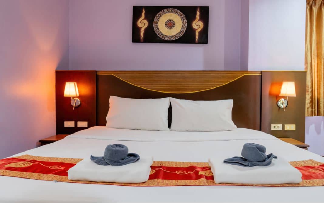 rooms-superior-room