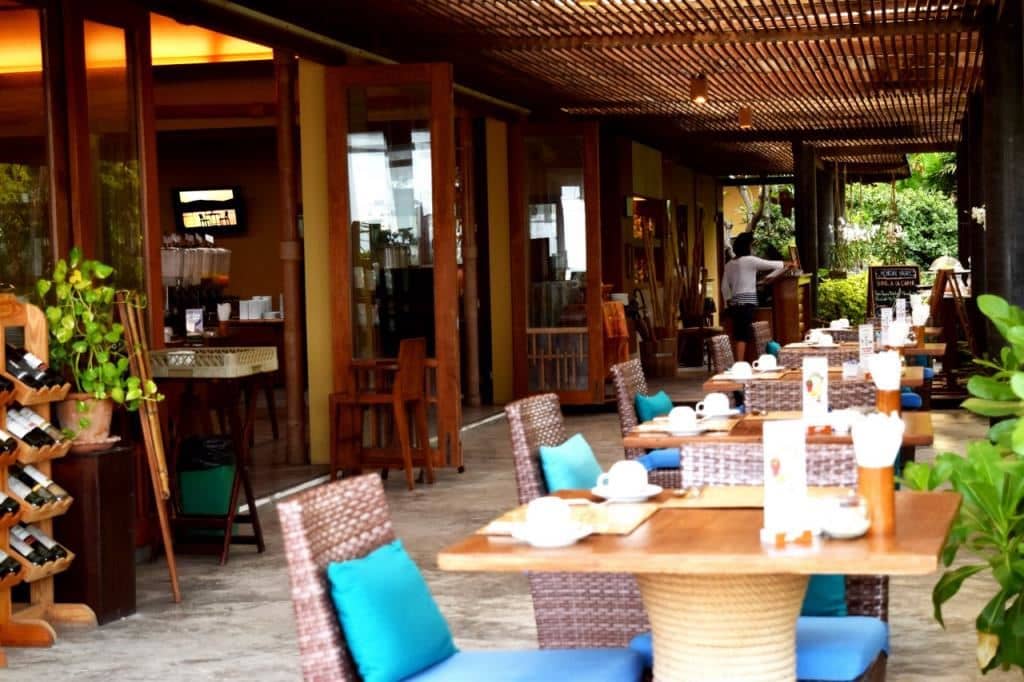 restaurants-by-the-sea