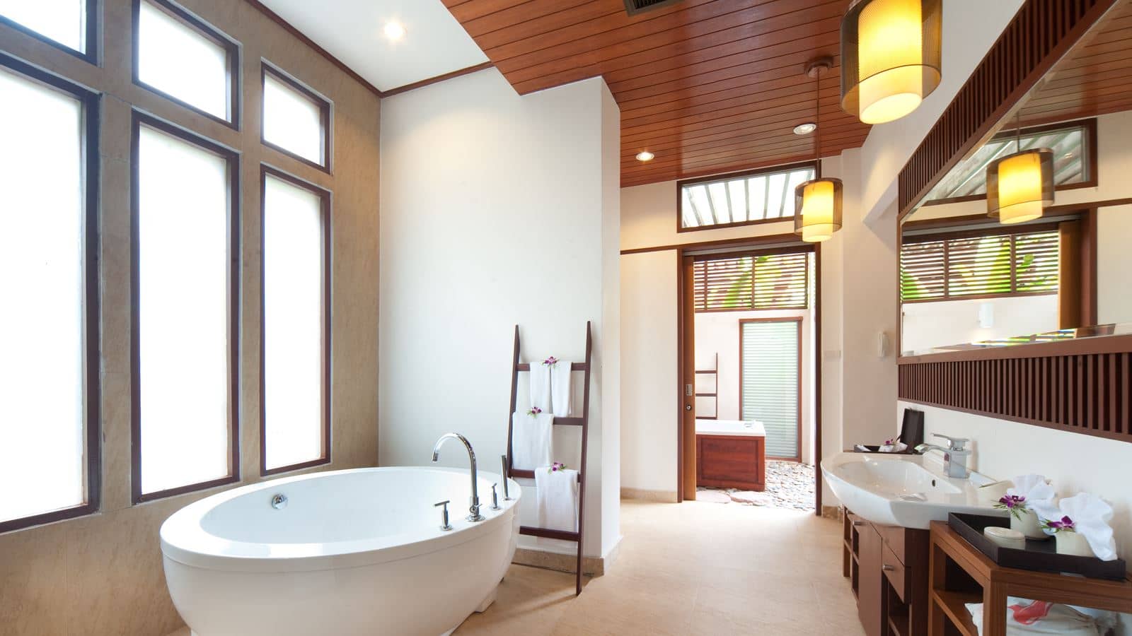 rooms-jacuzzi-suite