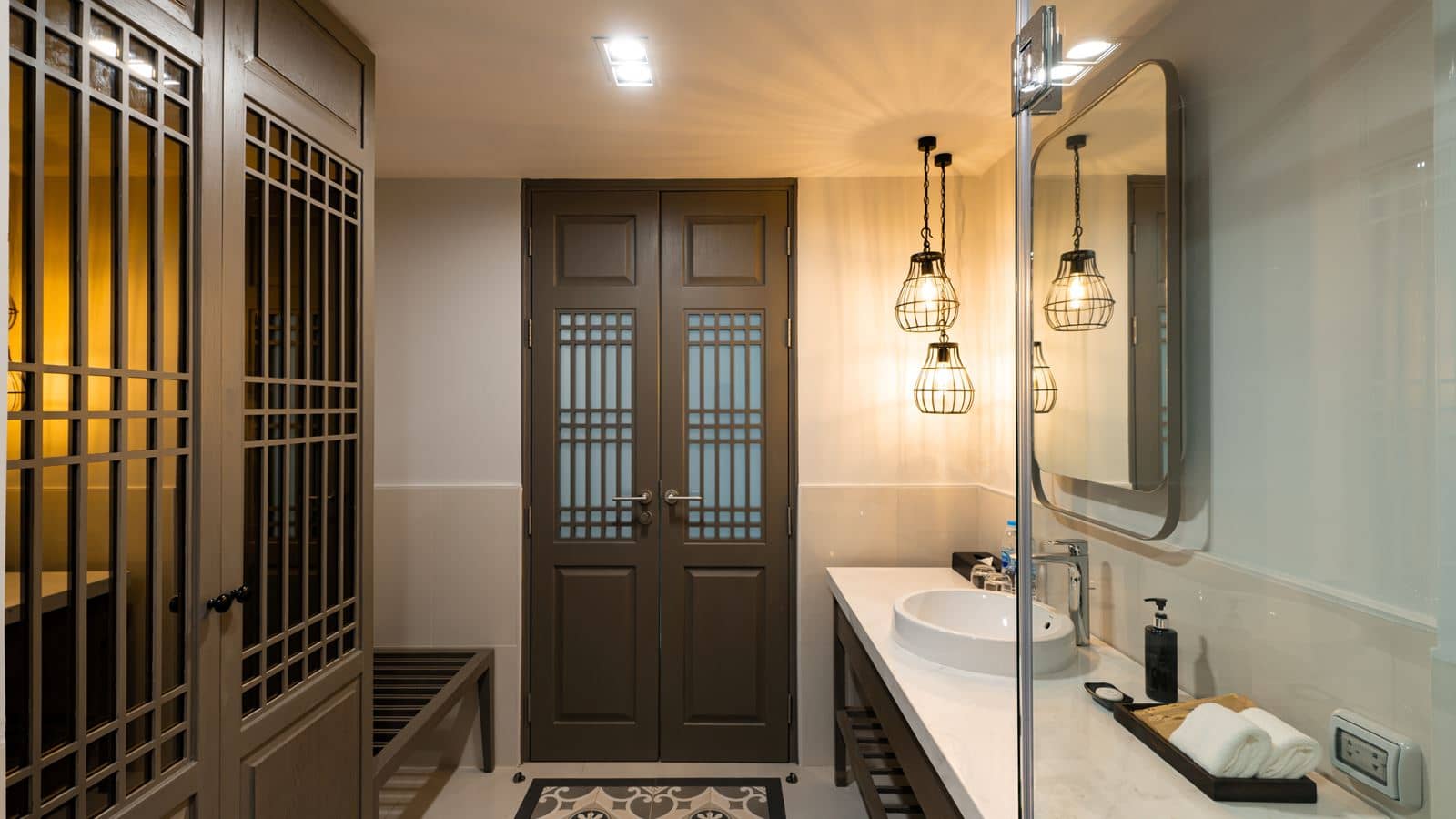 rooms-deluxe-pool-access-room