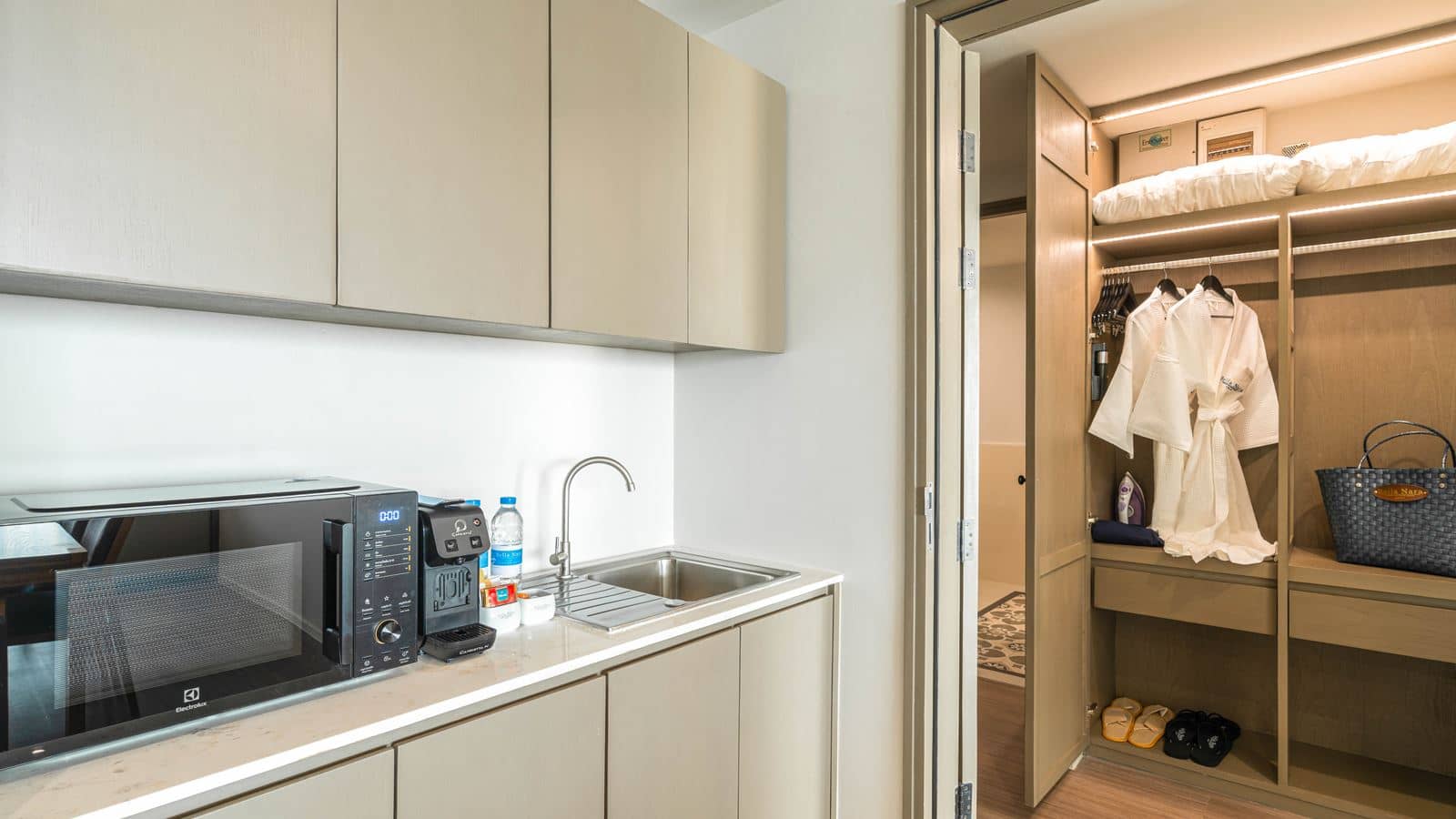 rooms-grand-suite-room