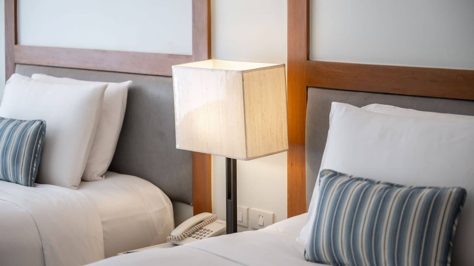 rooms-daylight-room