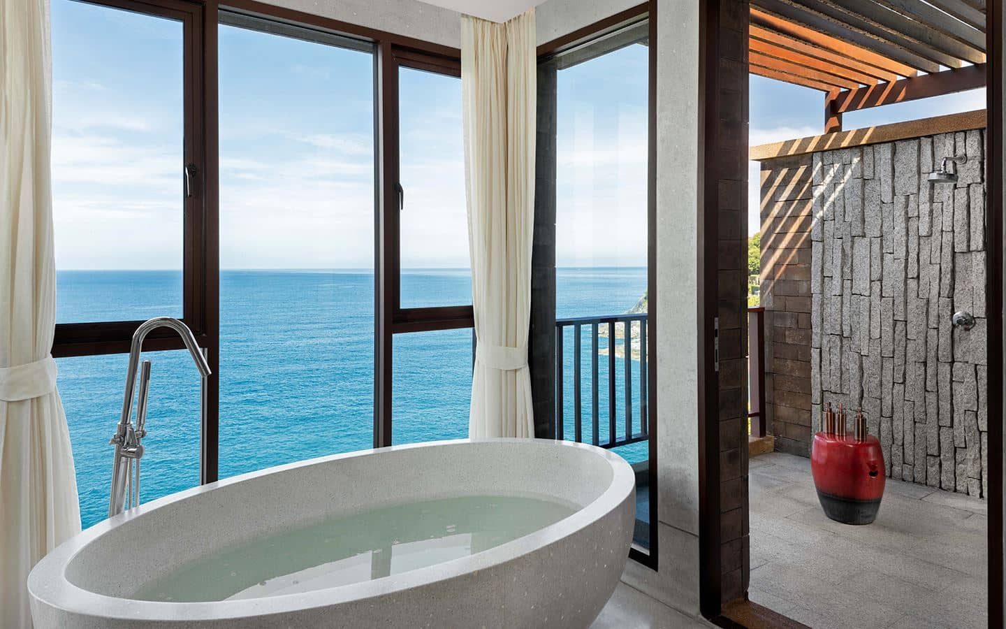 rooms-cliff-pool-villa