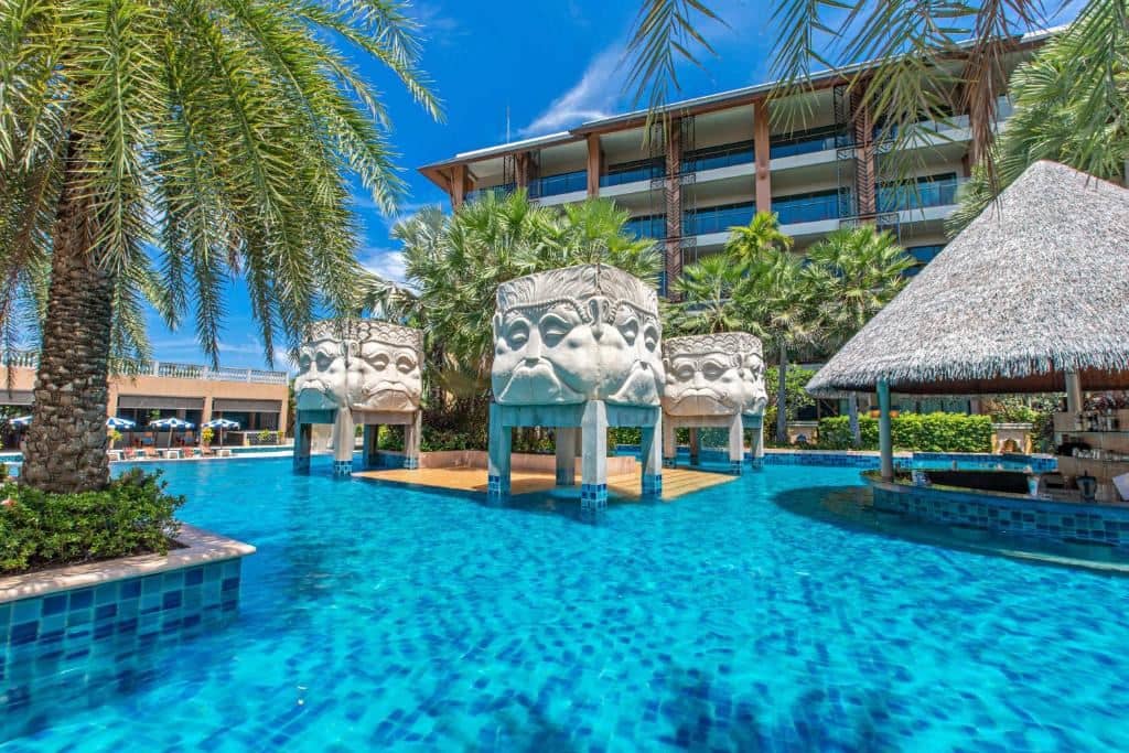 pools-outdoor-pool