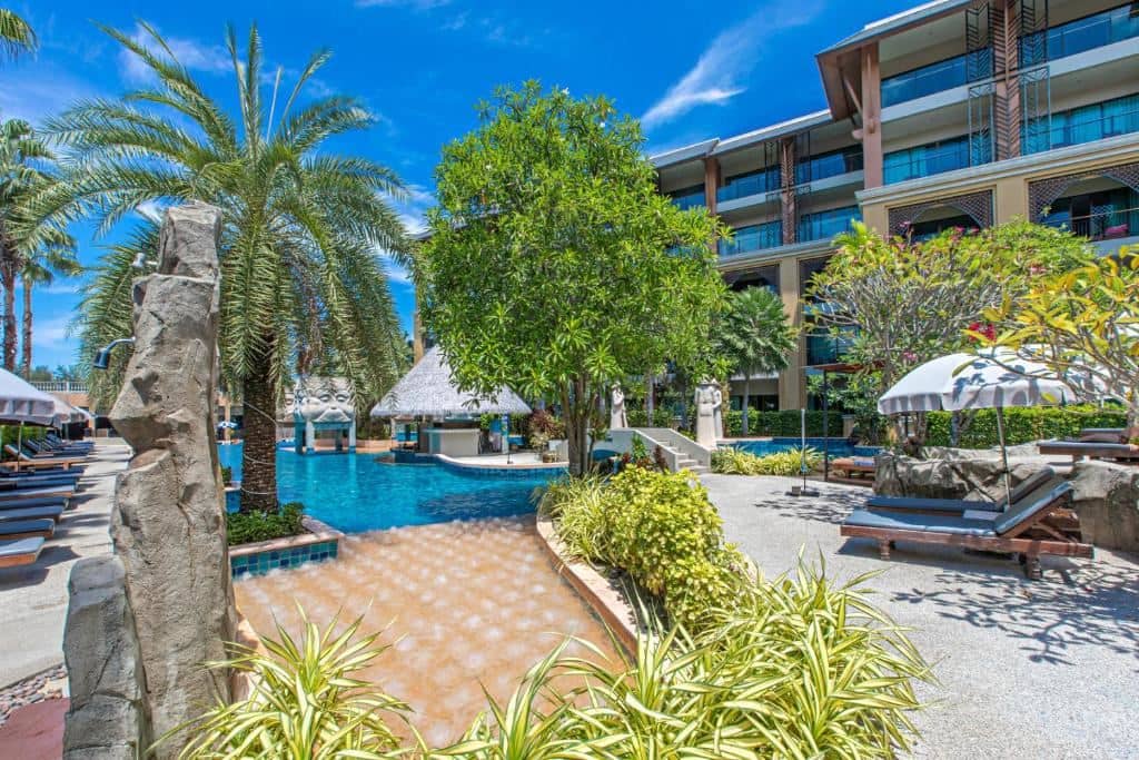 pools-outdoor-pool