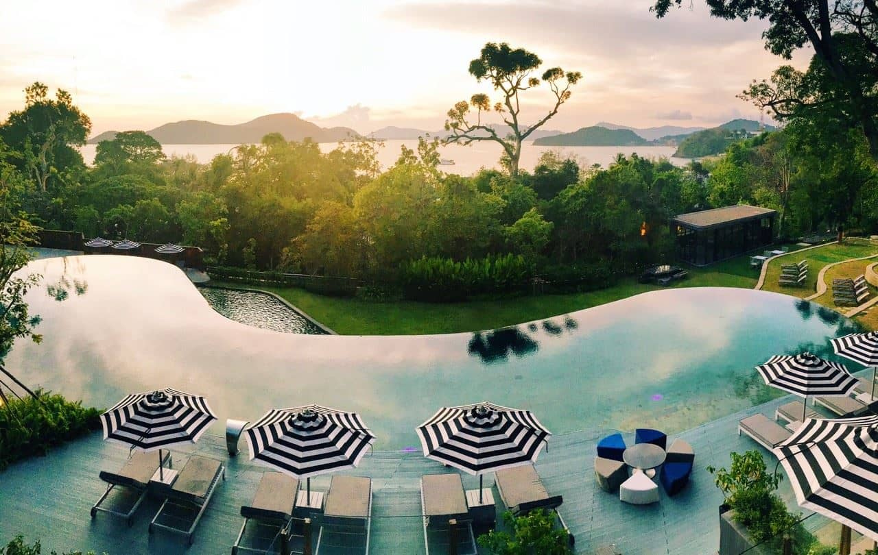 pools-outdoor-pool