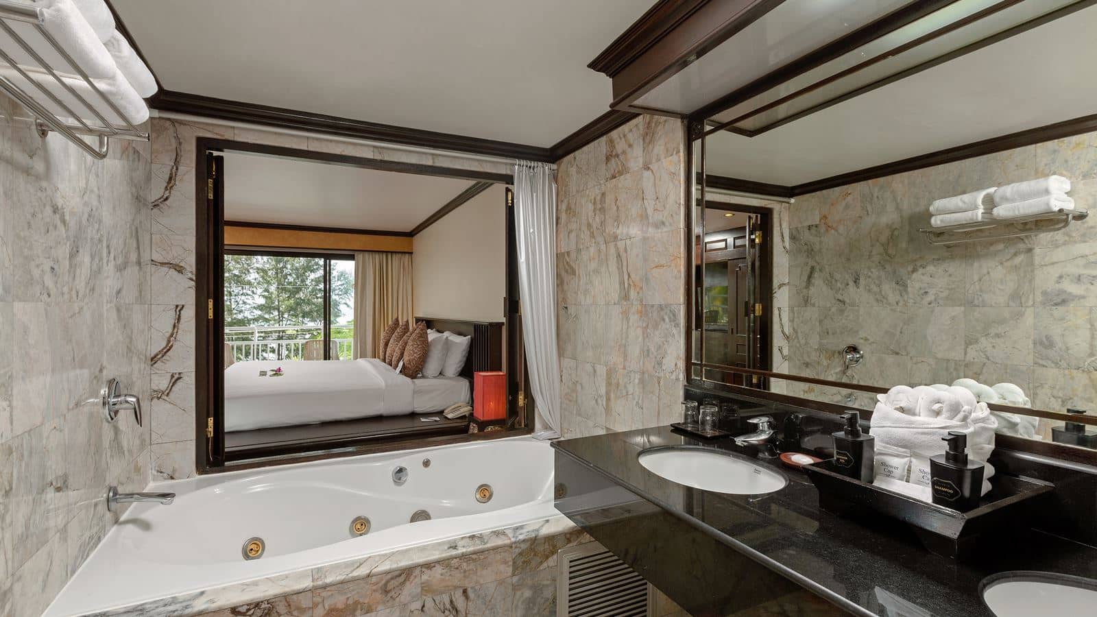rooms-family-room