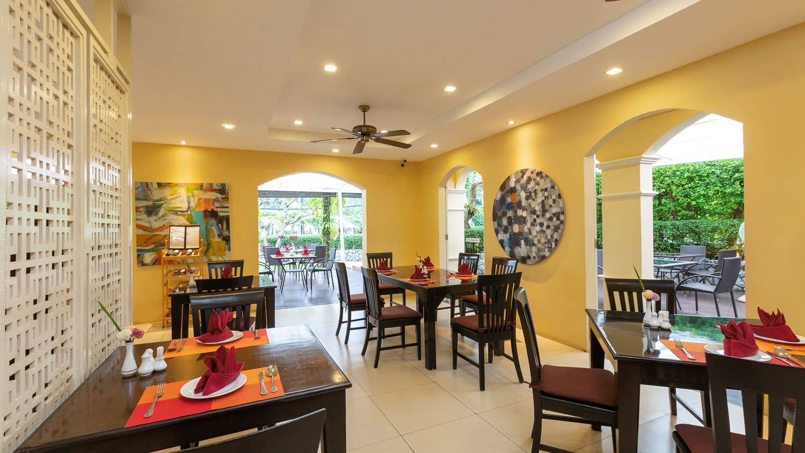 restaurants-am-ma-house