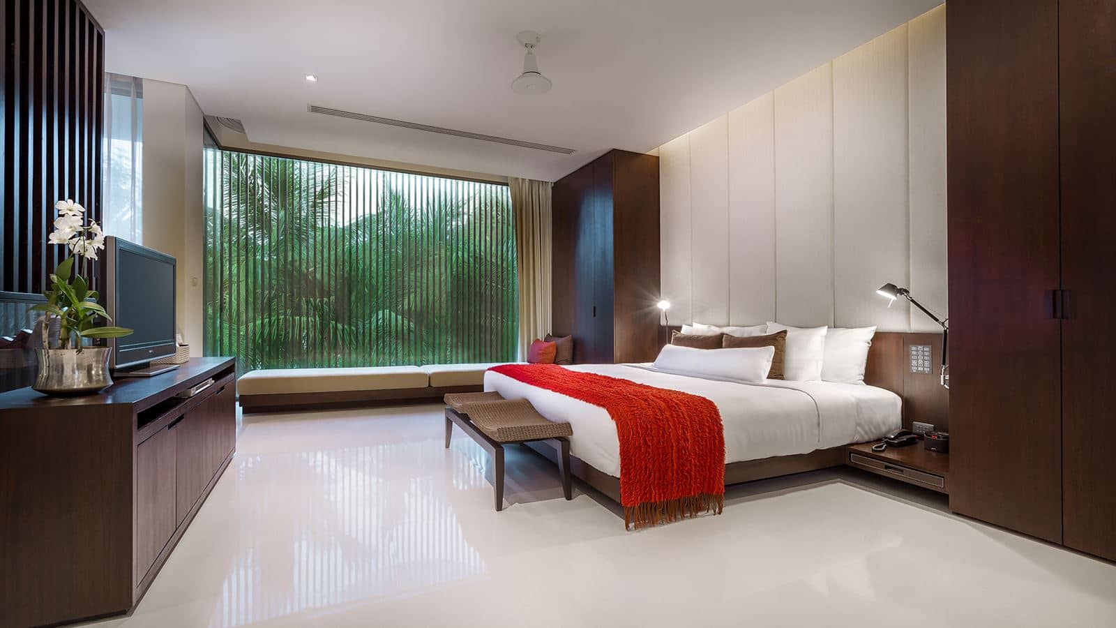 rooms-1-bedroom-penthouse-loft