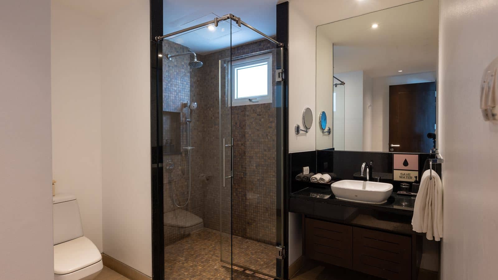 rooms-family-room