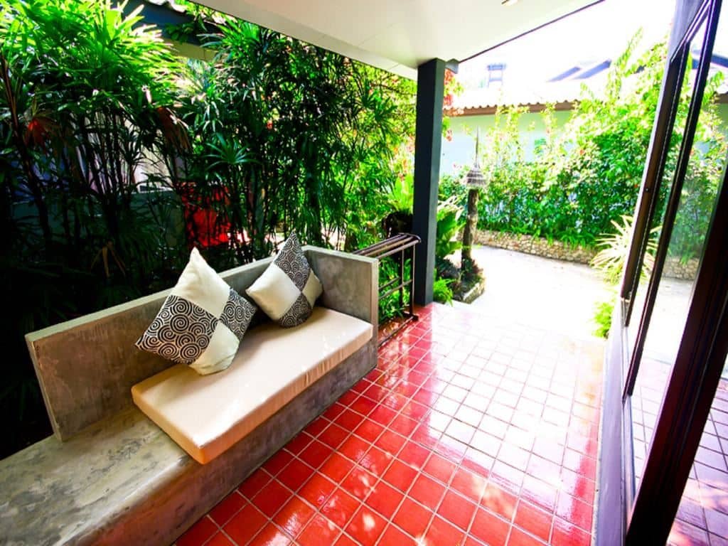 rooms-cottage-room